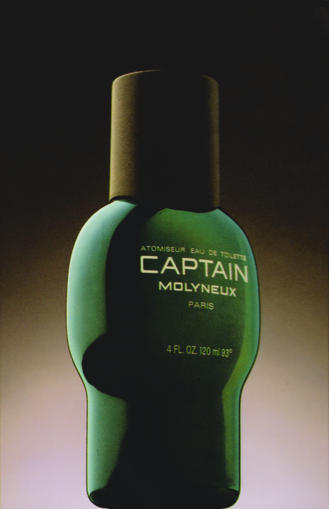 Captain Captain for Molyneux by Pierre Dinand© -1975
