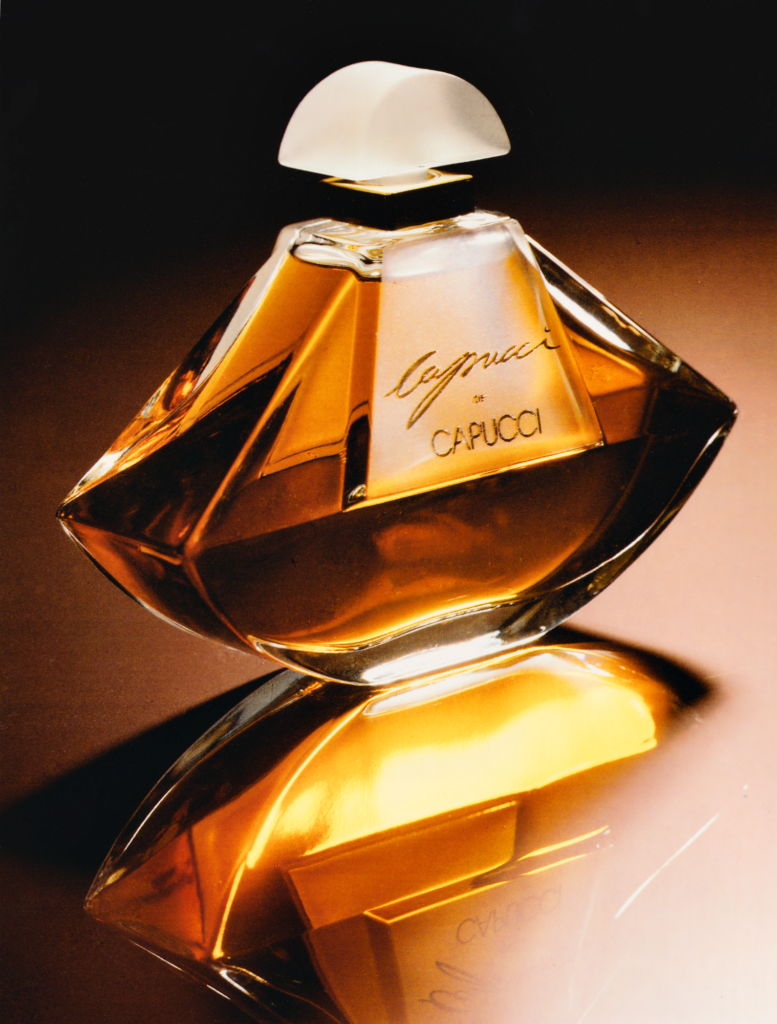 Capucci de Capucci Flacon Capucci pour Capucci par Pierre Dinand© -1987