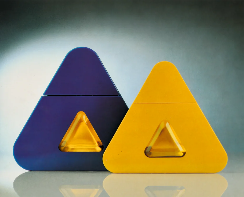 Liz Clairborne for Avon by Pierre Dinand© -1986