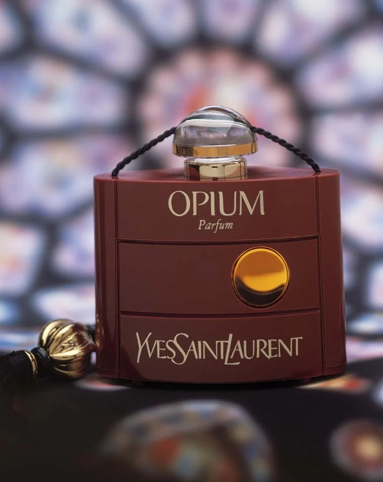 Yves Saint-Laurent Opium - 1977 Design by Pierre Dinand©